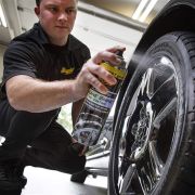 Soluție întreținere cauciucuri 443 ml – Meguiar’s Ultimate Tyre Shine – EU