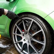 Perie – Meguiar’s Supreme Angled Wheel Brush